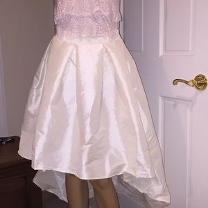 New skirt with long back! Show off those legs!